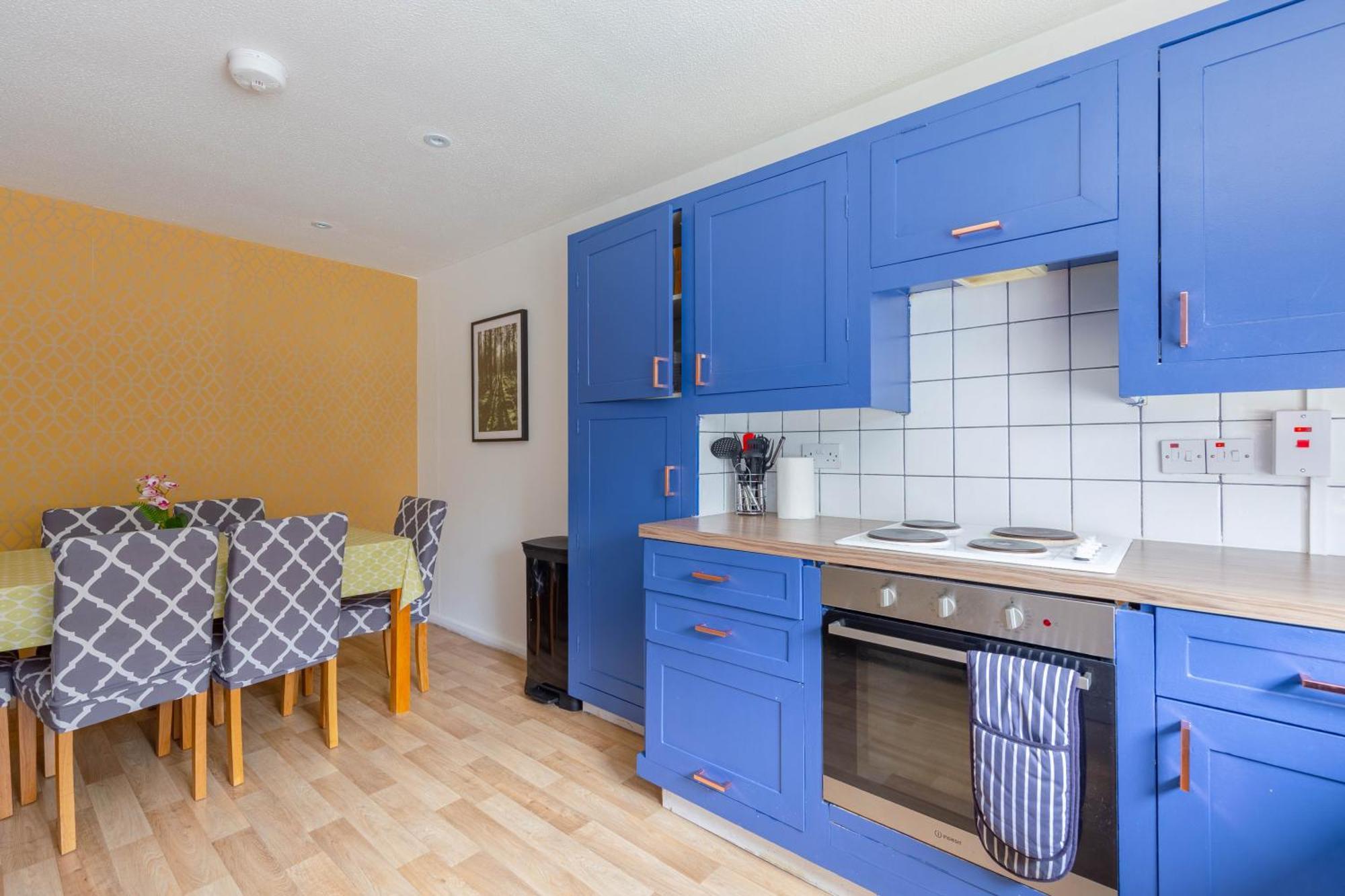 Bright 3 Bedroom House With Terrace 16 Mins To Big Ben Londra