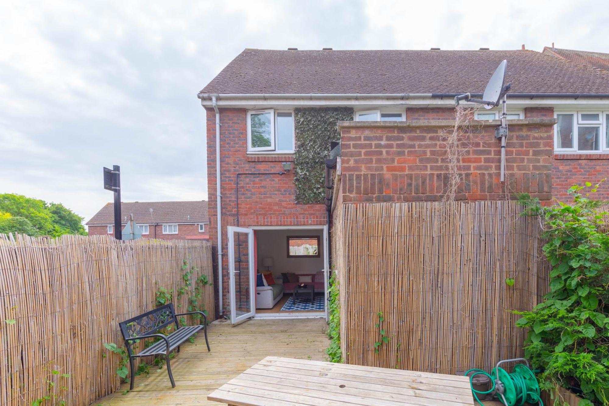 Bright 3 Bedroom House With Terrace 16 Mins To Big Ben Apartment *