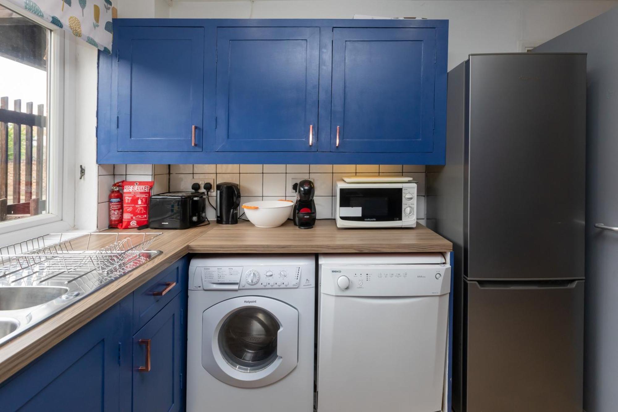 Bright 3 Bedroom House With Terrace 16 Mins To Big Ben