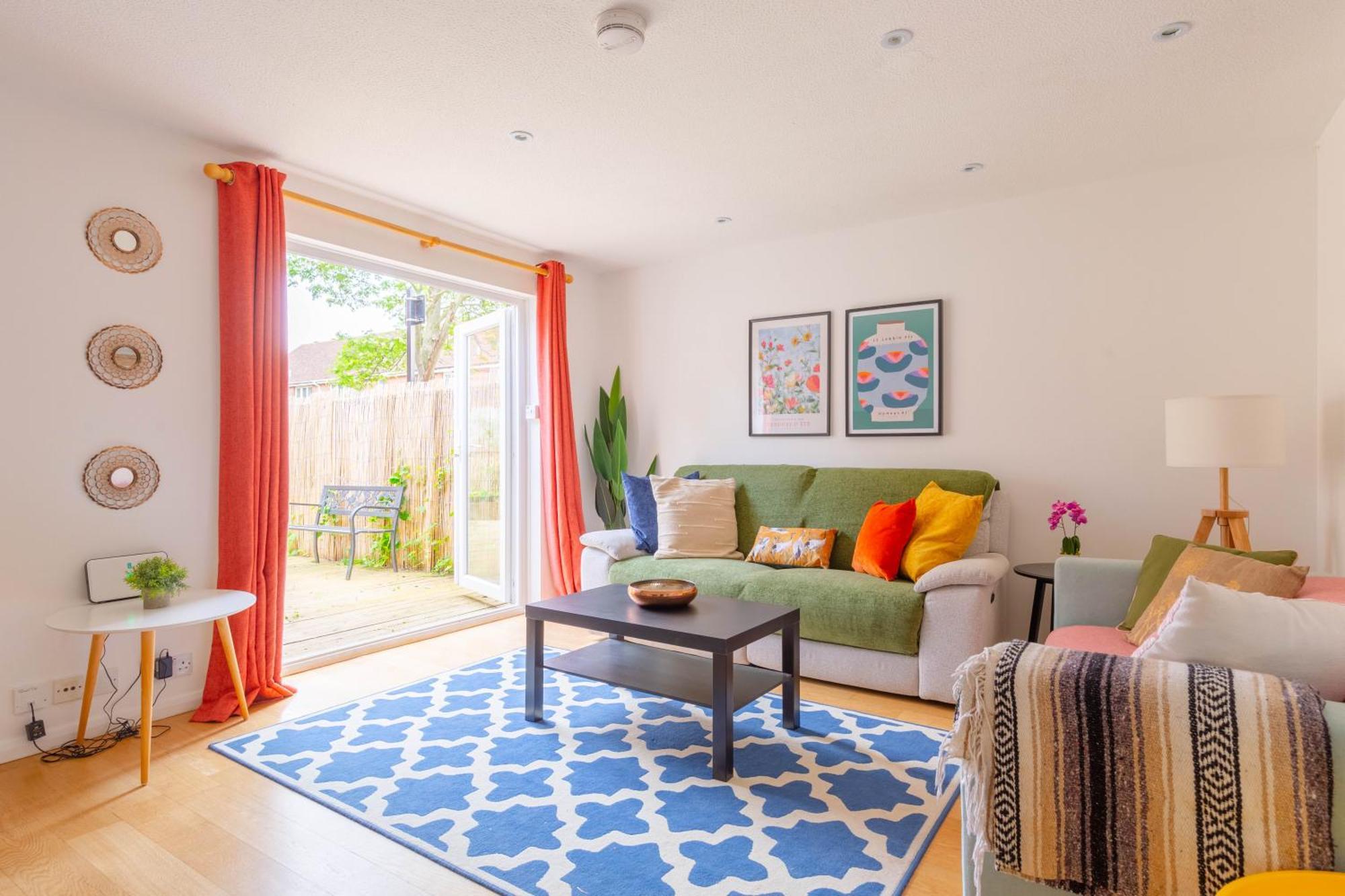 Bright 3 Bedroom House With Terrace 16 Mins To Big Ben