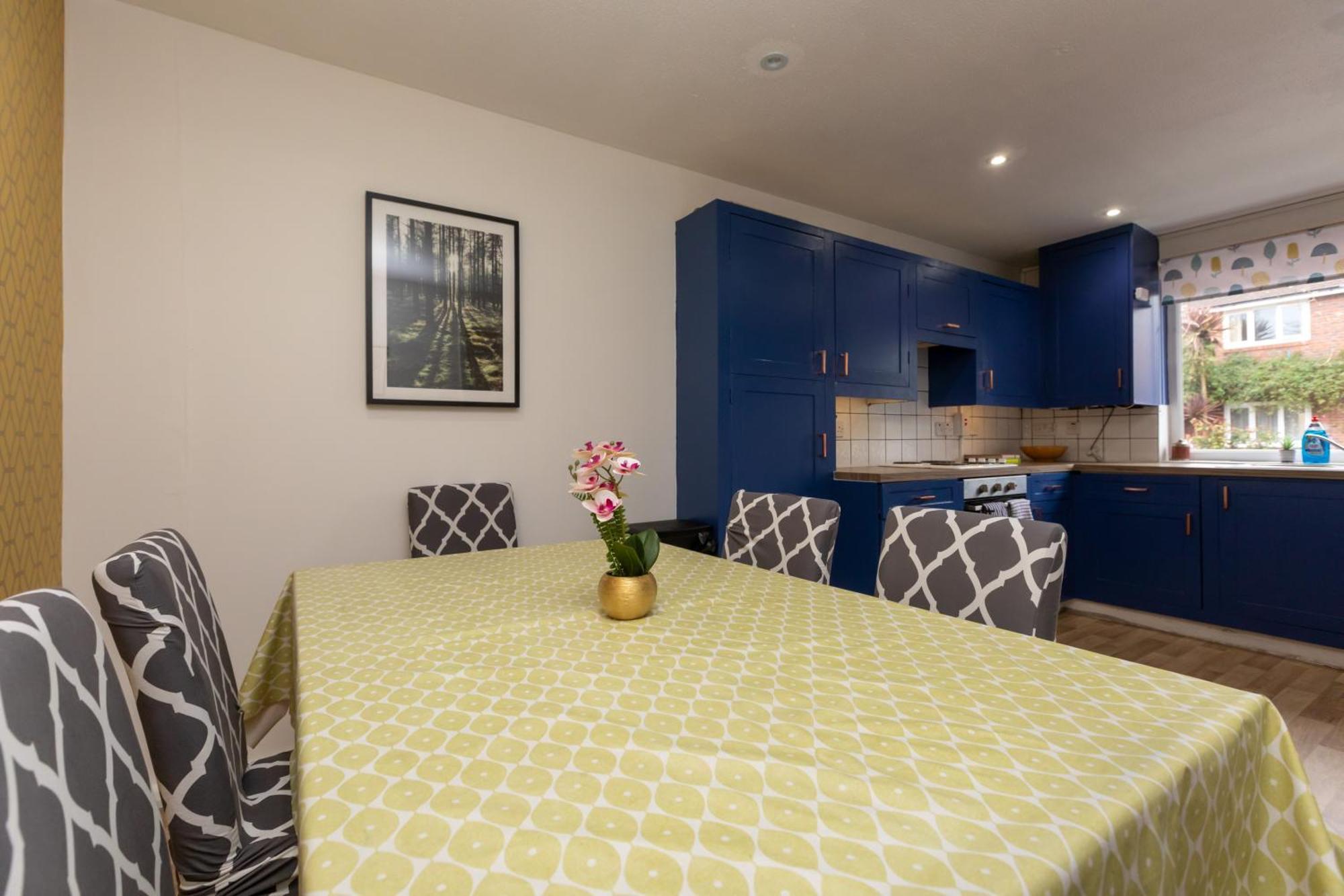 Bright 3 Bedroom House With Terrace 16 Mins To Big Ben