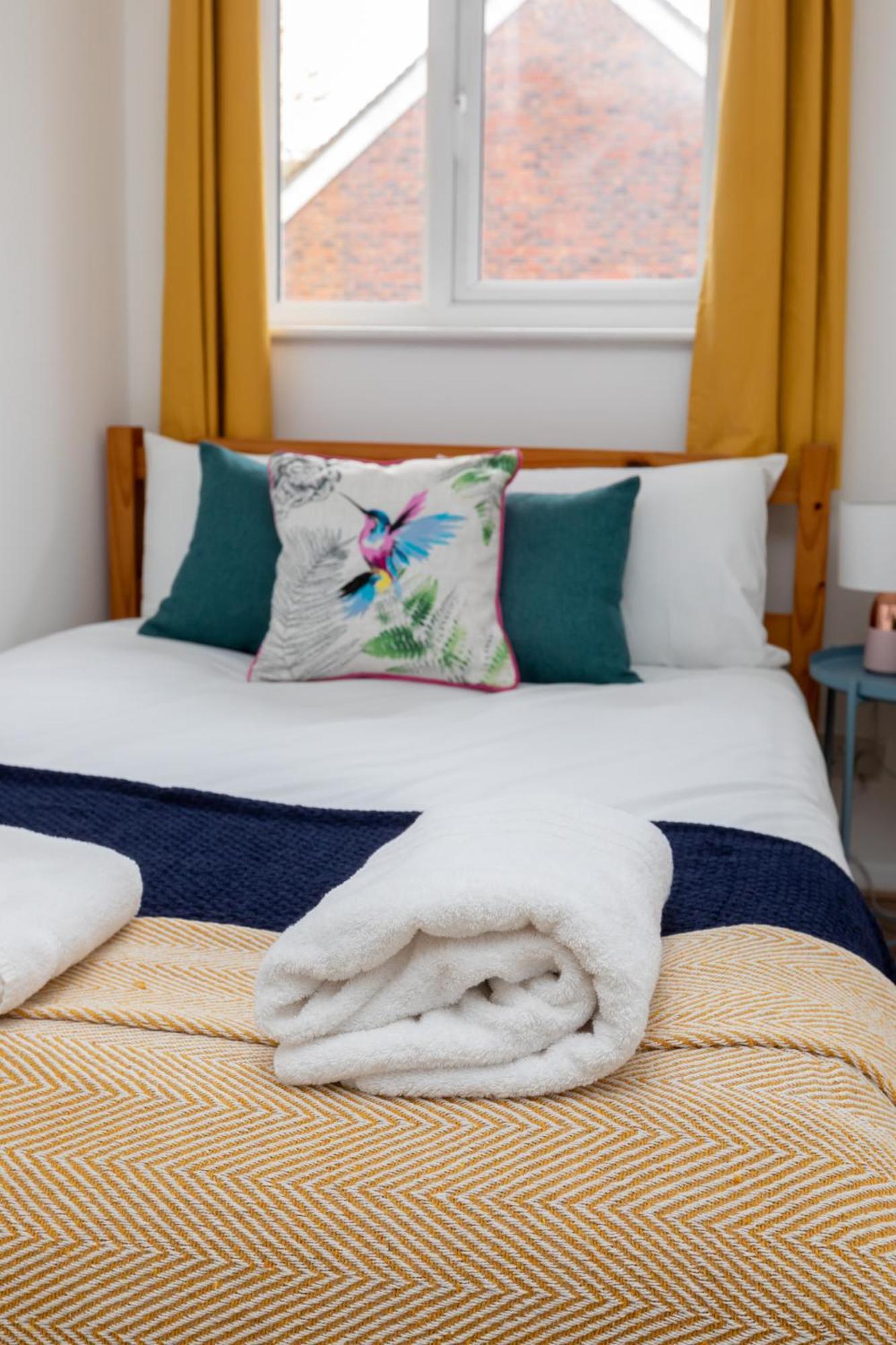 Bright 3 Bedroom House With Terrace 16 Mins To Big Ben Apartment