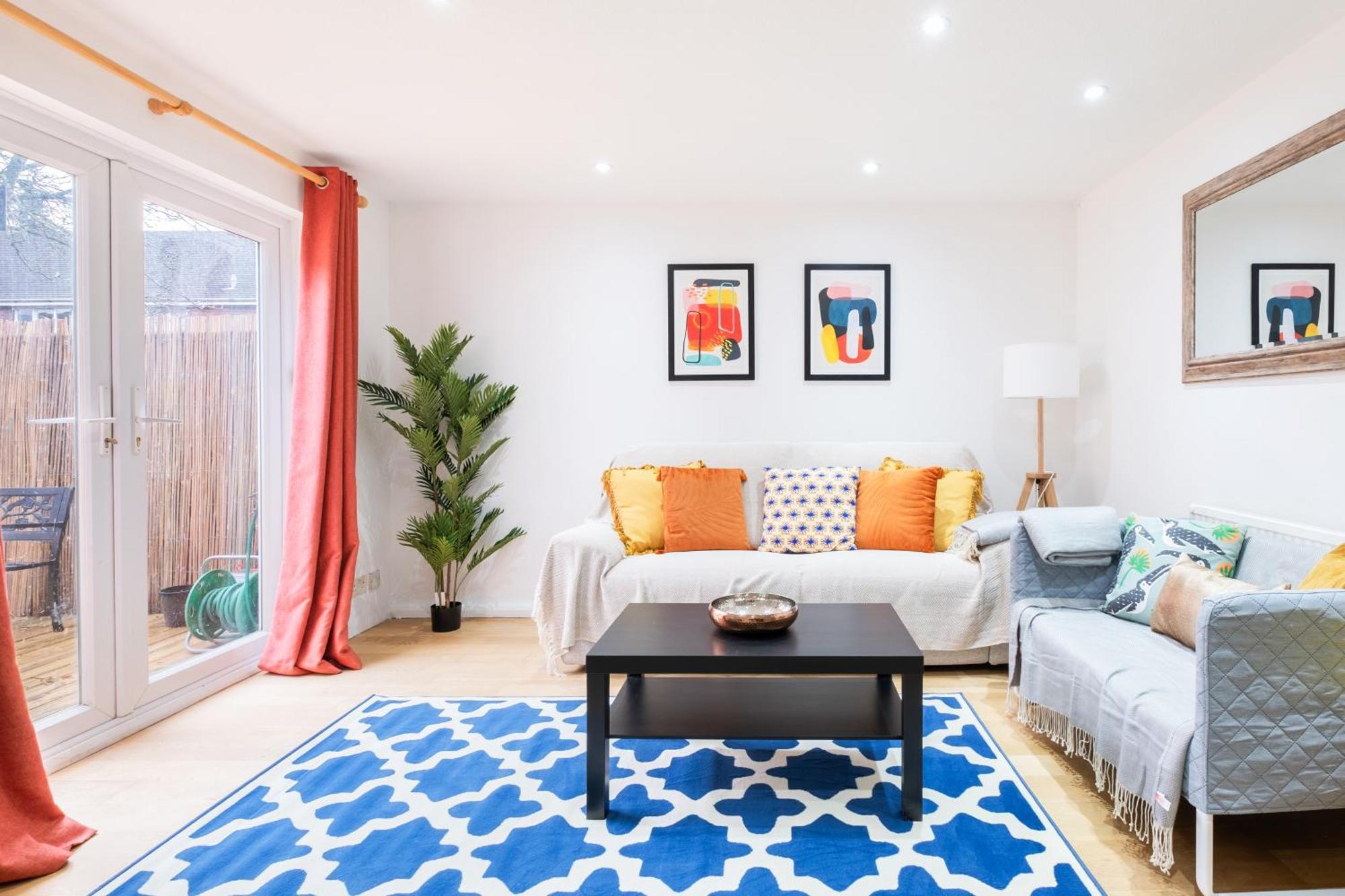 Bright 3 Bedroom House With Terrace 16 Mins To Big Ben Apartment *