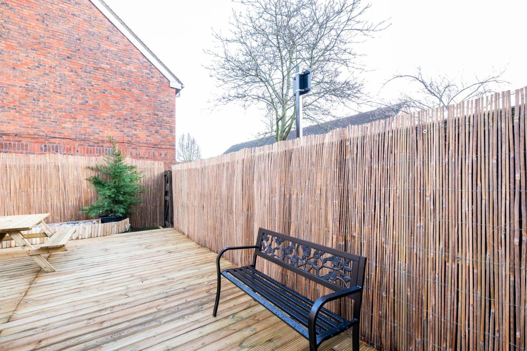 Bright 3 Bedroom House With Terrace 16 Mins To Big Ben Apartment